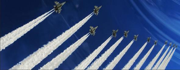 中国空军为阅兵式努力训练